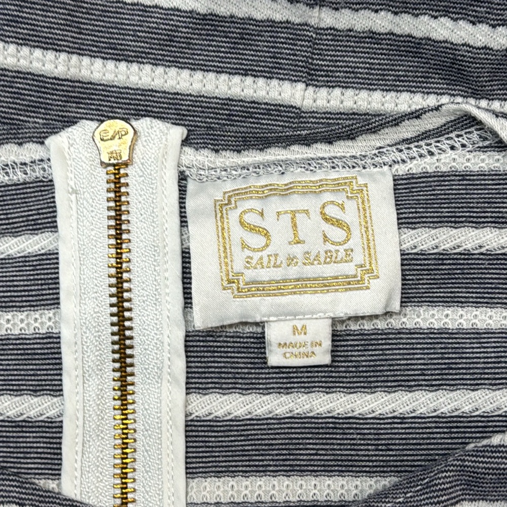 STS Sail to Sable Short Sleeve Zip Back Dress. Medium - Picture 7 of 8